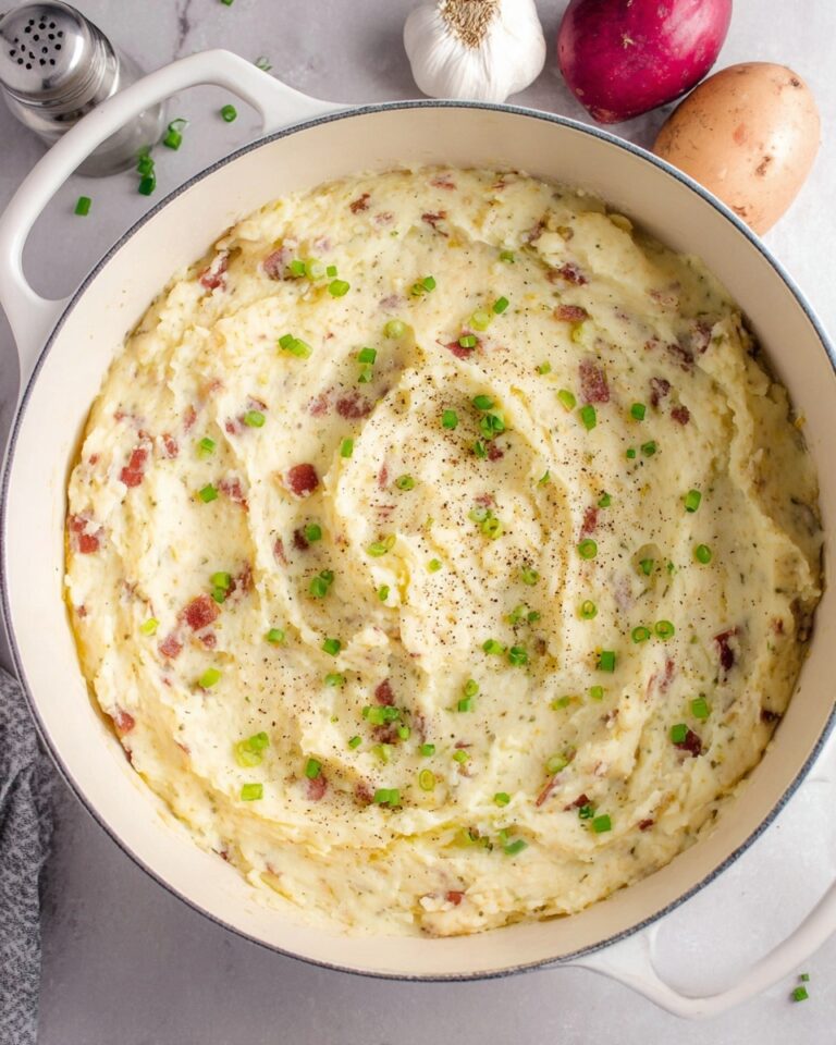 Steakhouse Style Garlic Mashed Potatoes Recipe